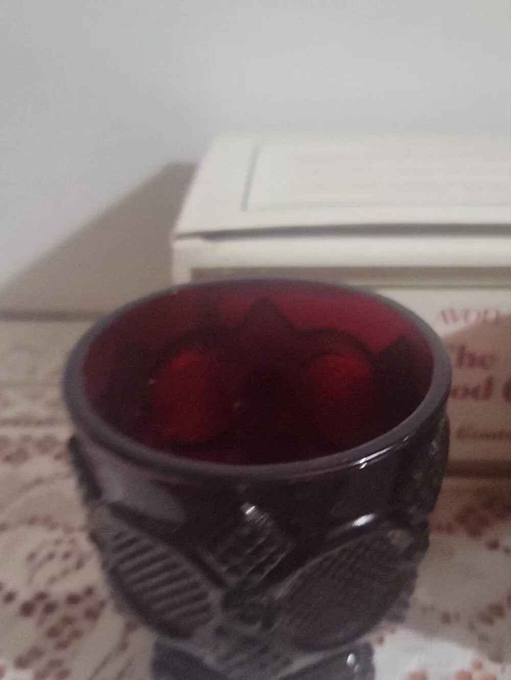 Avon rich red